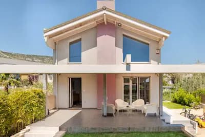 GS-Vibes Villa in Porto Rafti